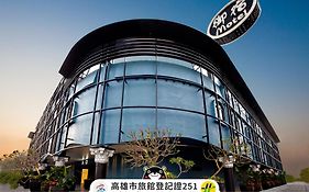 Royal Group Motel Buo Ai Branch Kaohsiung Exterior photo