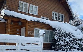 Pajaro Azul Bed & Breakfast San Carlos de Bariloche Exterior photo