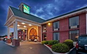 Quality Inn & Suites Somerset Exterior photo