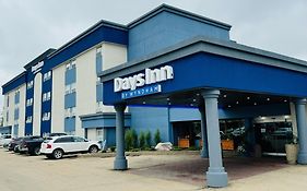 Days Inn & Conference Centre By Wyndham Camrose Norsemen Exterior photo