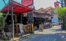 Bali Manik Beach Inn Kuta  Exterior photo