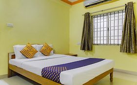 Spot On 75475 Cn Guest House Chennai Exterior photo