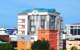 Ferrymar Hotel Iloilo Exterior photo