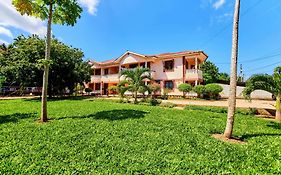 Diani Beach Gold Apartments Exterior photo