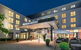 Nh Munchen Ost Conference Center Hotel Aschheim Exterior photo