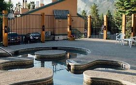 Douglas Fir Resort & Chalets Banff Exterior photo