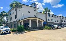 Oyo Townhouse Beaumont Medical Center Area Hotel Exterior photo