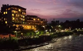 Ganga Kinare- A Riverside Boutique Resort, Rishikesh Exterior photo