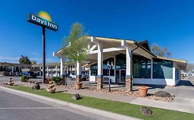 Days Inn By Wyndham Delta Co Exterior photo