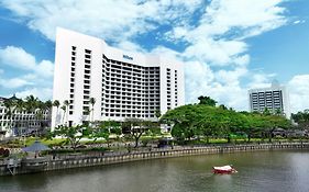 Hilton Kuching Hotel Exterior photo