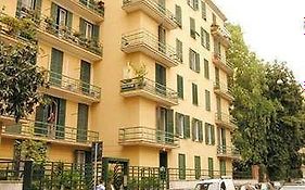 Lucky House Hotel Rome Exterior photo