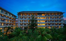 Lombok Raya Hotel Mataram Exterior photo