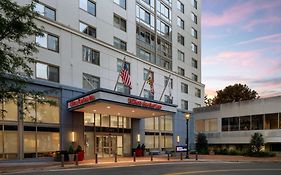 Hilton Garden Inn Bethesda Downtown Exterior photo