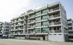 Capital O 90490 Zaques Hotel Sungai Petani Exterior photo