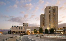 Hilton Atlanta Hotel Exterior photo