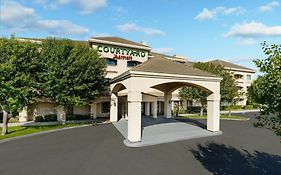 Courtyard By Marriott Salinas Monterey Hotel Exterior photo