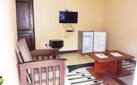 Antique Furnished Apartments Entebbe Exterior photo