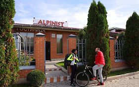 Alpinist Hotel Bishkek Exterior photo