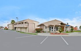 Quality Inn Kettleman City Near Hwy 41 Exterior photo