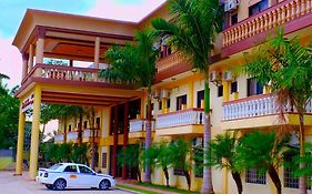 Hotel Las Hamacas La Ceiba Exterior photo