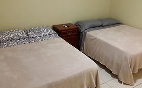 Paramira Apartment Oranjestad Room photo