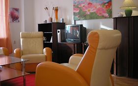 Vacation Apartment Up To 10 Bratislava Room photo