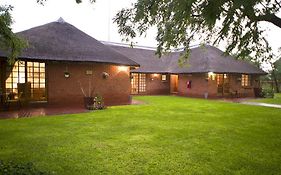 The Willows Guesthouse Bloemfontein Exterior photo