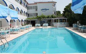 Altinyaz Hotel Cesme Exterior photo