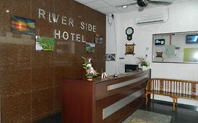 River Side Hotel Mersing Exterior photo