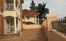 Brown Apartments Kampala Exterior photo