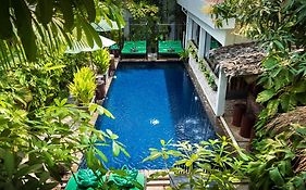 Skor Boutique Hotel Siem Reap Exterior photo