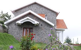 Adhithya Holidays Villa Kodaikanal Exterior photo