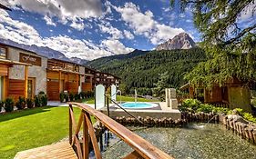 Hotel Fanes Selva di Val Gardena Exterior photo