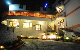 The Carnival Hotel Kodaikanal Exterior photo