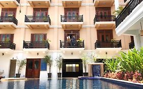 Apsara Sovannaphum Boutique Hotel Siem Reap Exterior photo