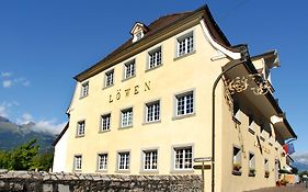 Hotel Gasthof Lowen Vaduz Exterior photo