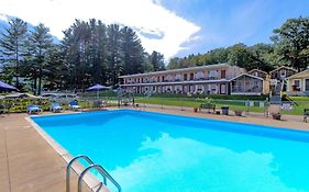 Half Moon Motel & Cottages Weirs Beach Exterior photo