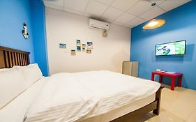 Station Backpackers Hostel Hualien City Exterior photo