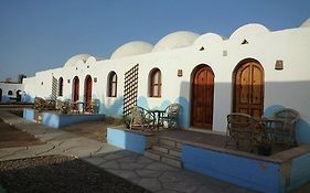 Dolphin Camp Hostel Dahab Exterior photo