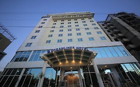 Dreamliner Hotel Addis Ababa Exterior photo