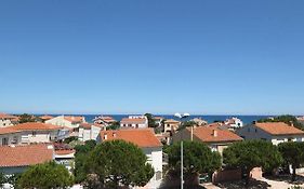 Le Liberte Hotel Saint-Cyprien  Exterior photo