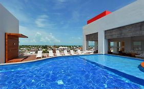 Fiesta Inn Chetumal Exterior photo