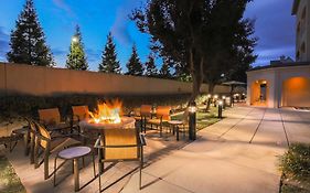 Courtyard By Marriott San Jose South/Morgan Hill Hotel Exterior photo