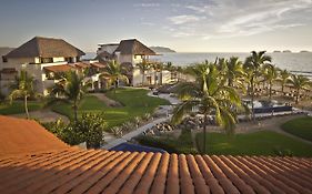 Las Palmas Luxury Villas Zihuatanejo Exterior photo