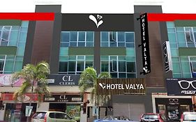 Valya Hotel, Kuala Terengganu Exterior photo