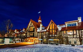 The Highlands At Harbor Springs Hotel Exterior photo