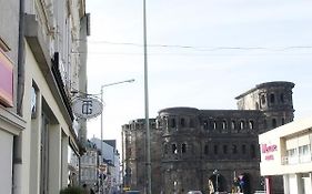 Hotel Porta Nigra Trier Exterior photo