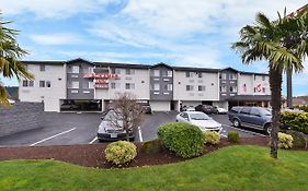 Clackamas Inn And Suites Exterior photo