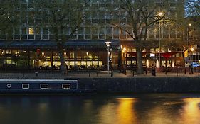 The Bristol Hotel Exterior photo