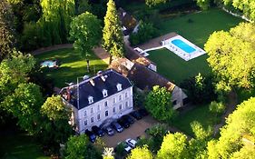 Chateau De Challanges Hotel Beaune  Exterior photo